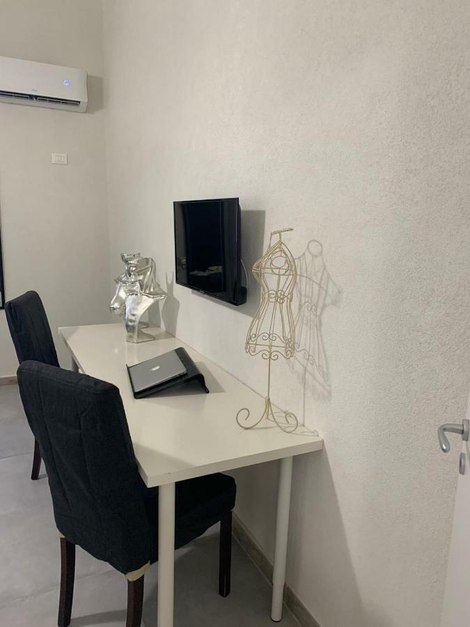 Aus Holiday Catania Villa Eksteriør billede